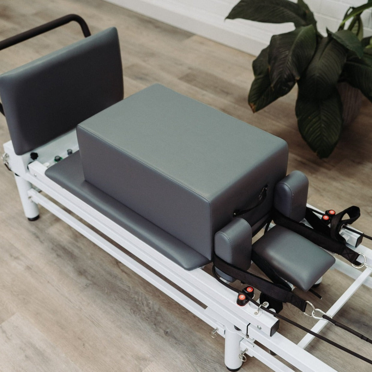 Small Sitting Box Grey