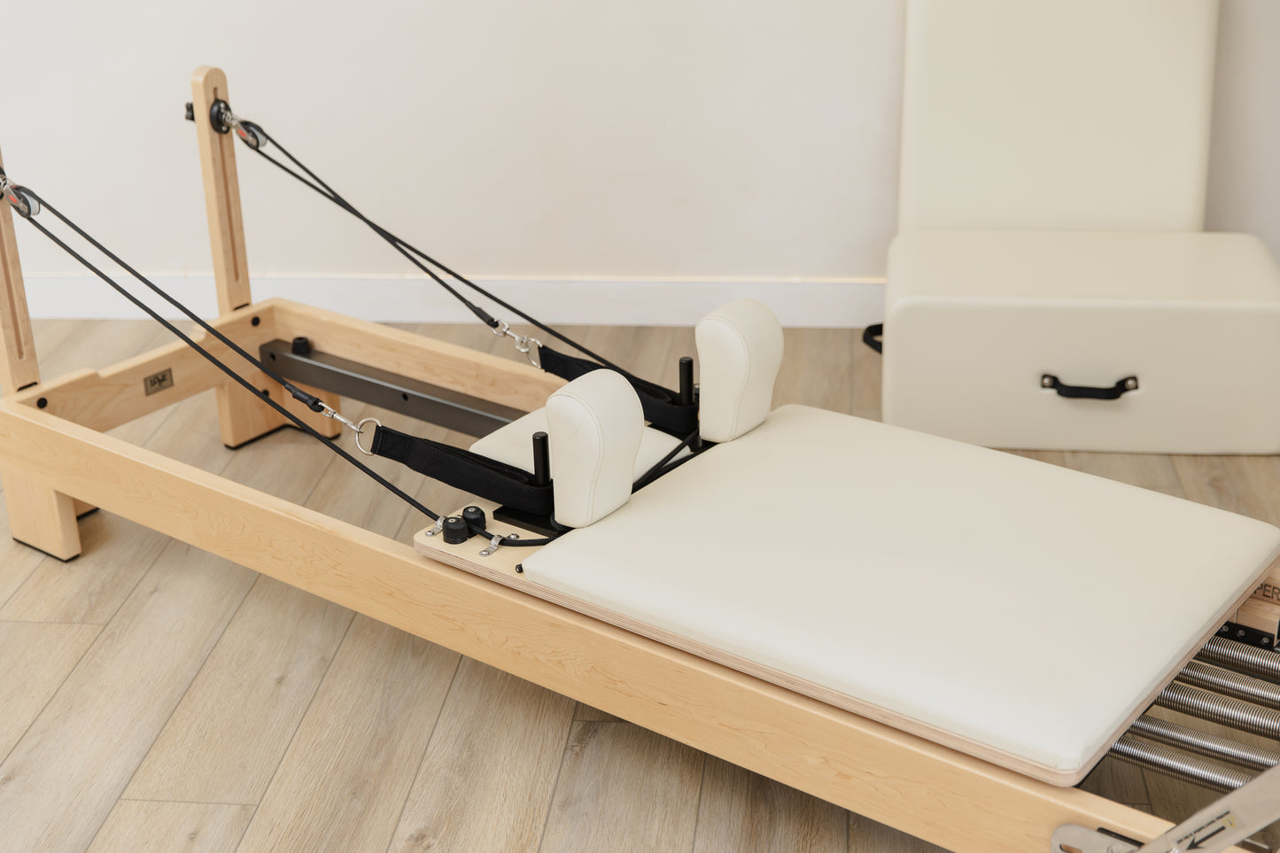 Maple Wood - Tone (Cream)
