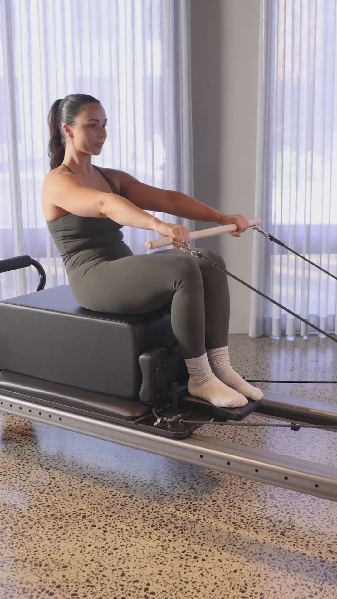 Trapeze Reformer Bar